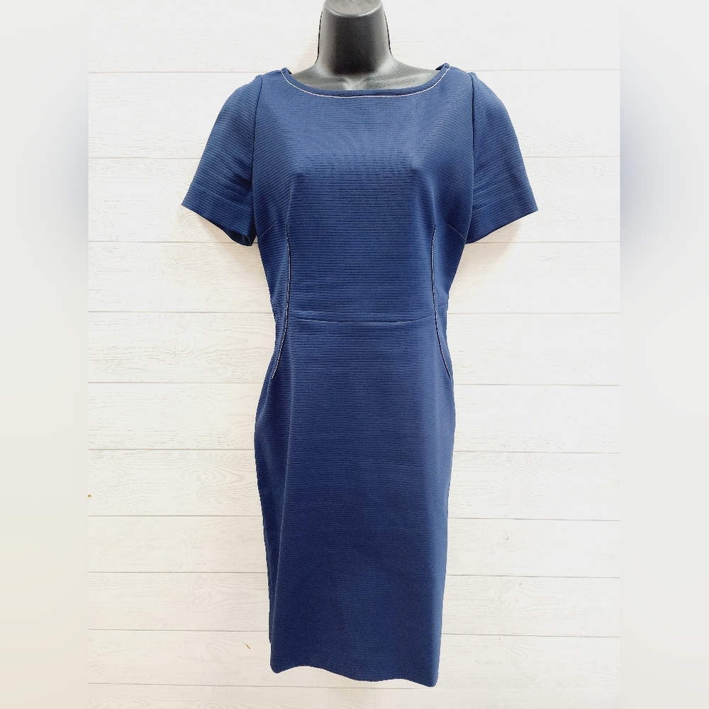 Piazza Sempione Shift Dress‎